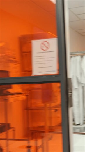 Imagine a camera that doesn’t miss anything, one sensitive enough to detect individual photons of light. That’s the goal of Sarah Odinotski and Jack, two PhD researchers from the Institute for Quantum Computing and Department of Electrical and Computer Engineering. The potential of their ambitious project was underlined when both were awarded prestigious Vanier Canada Graduate Scholarships for their distinct but complementary research. Full #GlobalFutures Story: bit.ly/3EiKxb7 Waterloo Engineeri