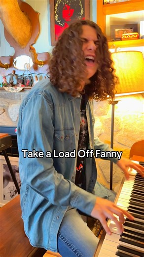 Here’s a bit of “The Weight” by The Band. #theband #thelastwaltz #classicrock #piano #singing | Dylan Zangwill