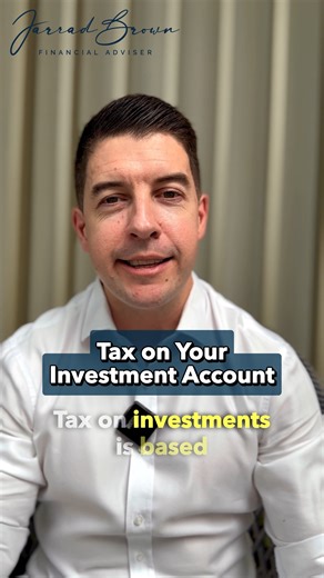 Where your investments sit doesn’t decide the capital gains tax you pay. Your tax residency does. This catches Australian expats out all the time. Holding shares on an Aussie platform or a Singapore one? This alone doesn't. change the tax treatment. But....that also doesn't mean you can go and open a CommSec account as non-resident given the residency requirements. | Jarrad Brown - Trusted Financial Planner for Australian Expats in Singapore