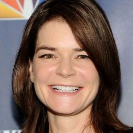 Betsy Brandt | Speaking Fee | Booking Agent
