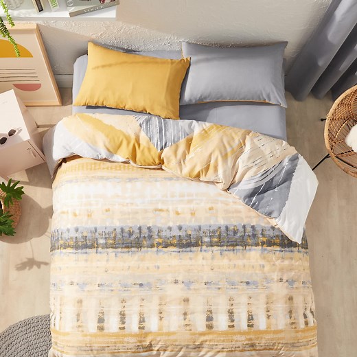 Convenience meets comfort! Shop our bedding bundles and set up your room in just a click 😍 #ForTheHomeYouLove #homechoice