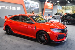 Which 2020 Cars Have the Best Gas Mileage?