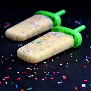 Funfetti Pudding Pops