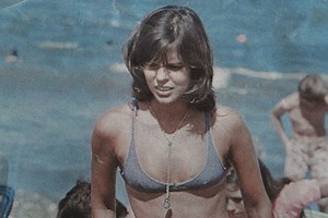 Gachi Ferrari: fue modelo y conductora, pero tras un apasionado romance cambió su vida y fundó un imperio
