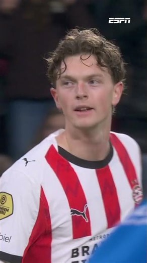 Paul Wanner maakt na fraaie aanval eerste goal voor PSV! 💥🇩🇪