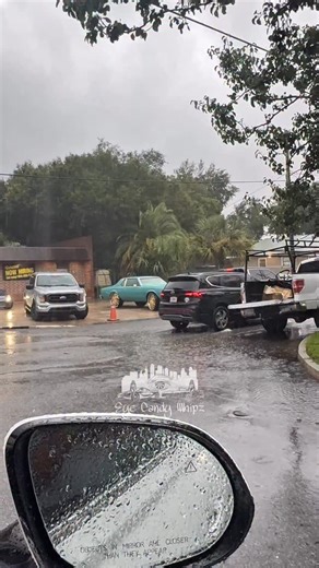 EyeCandyWhipz on Instagram: "Chevy clean on floats #eyecandywhipz 🔑🔑🔑 @dirtbanga ‼️DON’T FORGET TO FOLLOW MY PAGE AND SUBSCRIBE TO MY YOUTUBE CHANNEL AND HIT THE BELL TO NOTIFIED‼️"