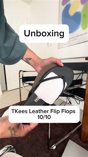 10/10 Leather Flip Flops #summerfashion