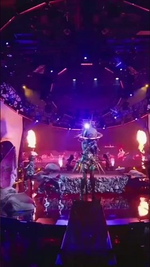 Galaxy girl sing "Try" The masked singer Season 14 | Finale