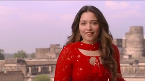 1.6M views · 10K reactions | Tum Pe Hum Toh ❤️ Movie - Bole Chudiyan | Raj Barman | Facebook