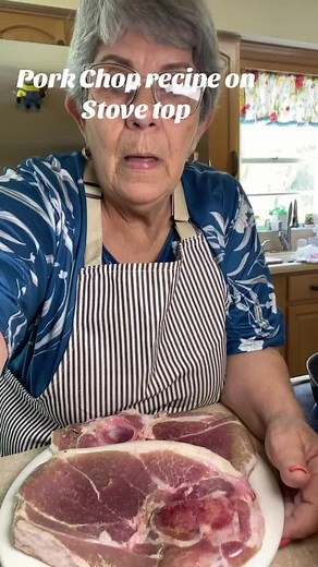 Easy Pork Chop Recipe on the Stove Top