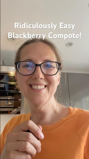 How to make super easy blackberry compote! Best way to preserve blackberries.