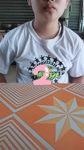 2nd try trying sign language ✌️💐😛😊