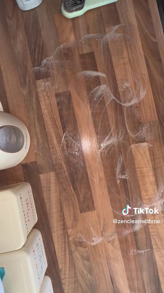 Scrubbing the counter where we make tea… this is after scrubbing with fairy liquid and disinfectant 😦😦 it looks so much better after!!! #foryoupage #fyp #cleantok #clean #cleaning #cleaningtiktok #scrub #scrubbing #cif #fairyliquid