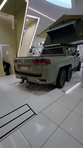 Toyota Land Cruiser 6x6 Features and Performance Review