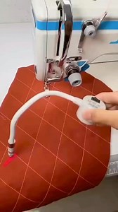 Straight stitches with ZERO guesswork? Yes please! The Laser Positioning Light projects a straight guide line on your fabric while you sew, helping you stitch perfectly straight, accurate lines every single time, no more marking, no more eyeballing! Perfect for topstitching, hemming, quilting, and any project where precision matters. Clip it on, switch it on, and sew like a pro! 😌 🛒 Grab yours now at 👉 https://alalsew.com/products/usb-red-laser-positioning-light #quilting #sewing #laserpositi