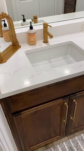 You’ve still got time to revamp your space before the holidays! 冀 Material: Misterio Gold Quartz Fabricator: @bluelabelgranite Let’s change out your bathroom tops with one of the many remnants we have! : 512.738.5788 : 1481 Robert S Light Blvd. Building B Buda Texas 78610 : BLGSales@BlueLabelGranite.com #BLG #BlueLabelGranite #Quartz #MisterioGold #BathroomRemodel | Blue Label Granite, LLC | Facebook
