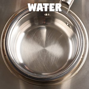 28K views · 87 reactions | Totally in love with making ICED COFFEE all summer long! Recipe here: HOW TO MAKE ICED COFFEE https://www.recipegirl.com/how-to-make-iced-coffee/ | RecipeGirl | Facebook