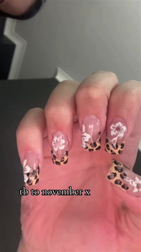 Creative November Nail Art Ideas