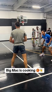 Slow feet, hot grease 🏀🔥 #basketball #bigboy #hooper #ballislife #viral | BigMac