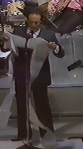 41K views · 914 reactions | Now LIVE on my YouTube channel is a performance of "Boogie Woogie Bugle Boy" from 1982 on the Paul Anka Show! Oh what fun memories... Watch the full performance here: https://youtu.be/he7N7r2JiFw | Paul Anka | Facebook