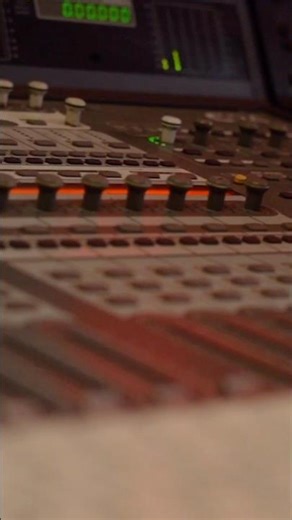 Miami Trap Producer KB Makes Detroit Style Skilla Baby Type beats (in the studio) #flstudio #beats