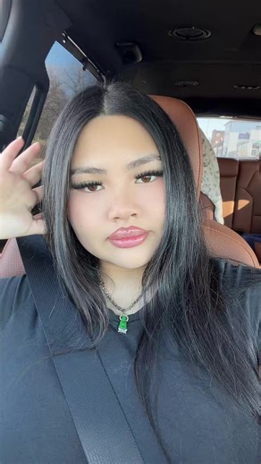 e (@ngynelizabeth)’s videos with original sound - strong and muscular
