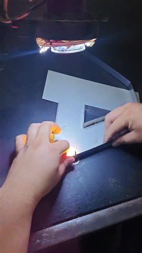 Seasign_channelletters on Instagram: "Have you seen how to make stunning frontlit trimless SS channel letters sign?Trimless Channel Letters are illuminated dimensional letter signs that have no visible margin or trimcap, and the acrylic face extends past the return, so when lit, creates a sharp looking modern lighting effect.We’re drop shipping and free designing all signs factory.DM us to get discount price including shipping. #customsignage #logosign #litsign #signcompany #ledsign #3dsigns #si