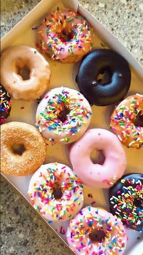Fresh Made Dozen Donuts in Dayton 🍩 | Build Your Perfect Dozen | Duck Donuts Dayton