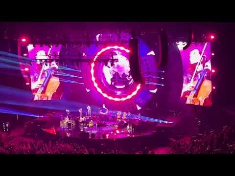 Jeff Lynne's ELO - "All Over the World" (LIVE) - 10/11/2024 at Bridgestone Arena, Nashville, TN