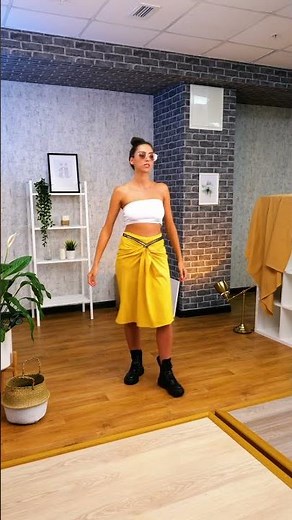 Simple Ways to Transform Boring Clothing into New Outfits! ✂️😍