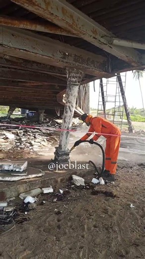 sandblasting of structures at gberefu still on going 🦺🚧⛑️