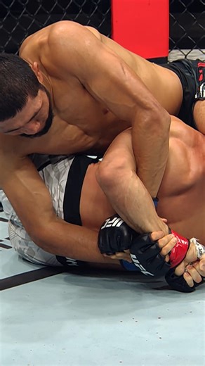 His submissions are no joke 😳 Can Myktybek Orolbai lock up another finish at #UFCQatar? [ NOV 22 | 1pmET on the ESPN app ] | UFC