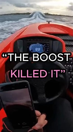 “POV Footage of a Speedboat Engine Explosion — Real Incident”