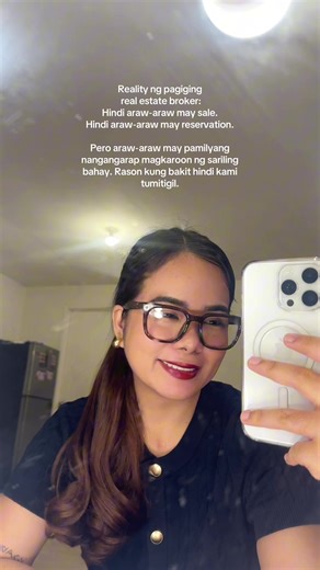Reality ng pagiging real estate broker: Hindi araw-araw may sale. Hindi araw-araw may reservation. May mga araw na maraming inquiries, may mga araw din na tahimik. May mga clients na ready na, at may iba naman na kailangan pa ng panahon para makapagdesisyon. Pero sa likod ng lahat ng iyon, isang bagay ang palaging nandiyan may mga pamilyang patuloy na nangangarap magkaroon ng sariling bahay. Mga magulang na gustong magkaroon ng sariling space para sa kanilang mga anak. Mga couples na gustong mag