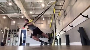 Black Rank TRX Coach, Patrick Hoffner, gives us a 🔥 #TRXMondayMove to try out! Get ready to work your entire body. Level 1: TRX Chest Press/Front Squat combo Level 2: TRX Chest Press/Sprinters Start 1⃣ Straps fully lengthened 2⃣ Face away from anchor point 3⃣ Once elbows reach full range of motion, begin to bend at hips, knees and ankles to lower down into your front squat or single leg sprinter start 📷 : IG the_ph_method More TRX: http://bit.ly/MoreTRX #MakeItPersonal #TRX #SuspensionTrainer 