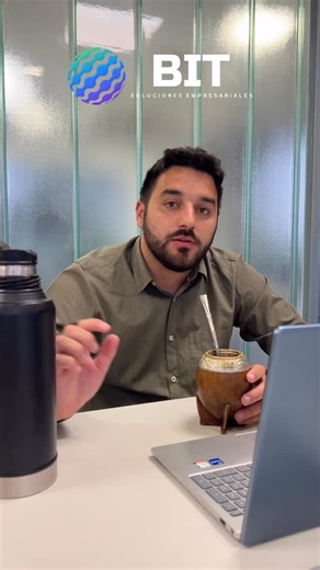 Bit Automatizaciones on Instagram: "¿Seguís pensando que la IA es solo un chatbot? 🤨 No se trata solo de “mensajes automáticos”, se trata de Agentes Especializados capaces de: ✔️Llevar tu contabilidad y finanzas con precisión. ✔️Diseñar y ejecutar estrategias de ventas y marketing. ✔️Gestionar procesos de RR.HH. y selección de personal. ✔️ Optimizar tu inventario y logística sin mover un dedo. La automatización de procesos complejos es el futuro (y el presente) de las empresas que realmente esc