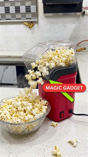 Amazing Kitchen Tool - This pop corn maker is simply so amazing | #popcorn #kitchengadgets #howto