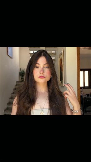 Sophia Bianco's Daily Style & Music