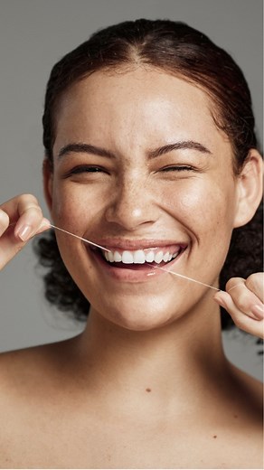 1.6K views · 7 comments | Flossing is the secret ingredient to healthy teeth and gums. 醴 | Colgate Australia and New Zealand | Facebook