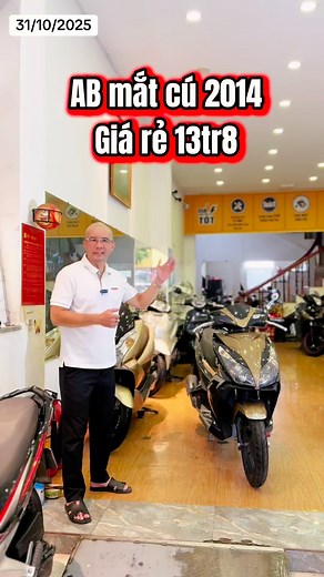 #airblade 2014 giá rẻ , chỉ có 13tr8 tại Cửa hàng xe máy Nguyễn Hoàng :635 Luỹ Bán Bích , P Phú Thạnh , Q Tân Phú ZL : Không chín ba ba 86.86.88 | Cửa hàng xe máy Nguyễn Hoàng : 635 Luỹ Bán Bích , Quận Tân Phú