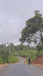 Laporan kinerja 9 bulan era KDM mencatat pembangunan 664 km jalan baru, pemasangan 14.259 lampu PJU, 100 ribu sambungan listrik gratis, dan perbaikan 1.270 rumah tidak layak huni. #KDM | Cianjur-Ran