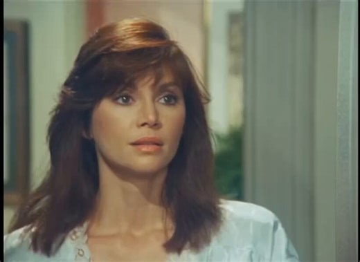 Bobby rises from the dead in Pam's shower 🚿 #Dallas 1986 #HappyEasterMonday #VictoriaPrincipal #80sTV