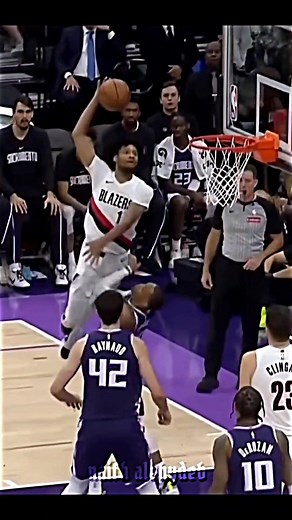 Shaedon Sharpe's Incredible Dunk on Westbrook