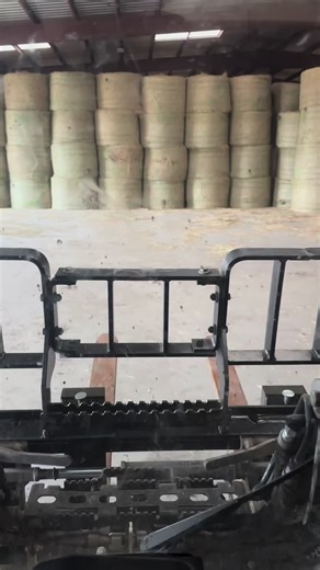 Hauling hay today! #farm. #nerdwrecker. #farmingsimulator. #beef. #hay.