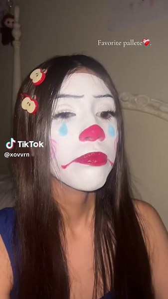 Face Paint Techniques for Creative Clown Makeup