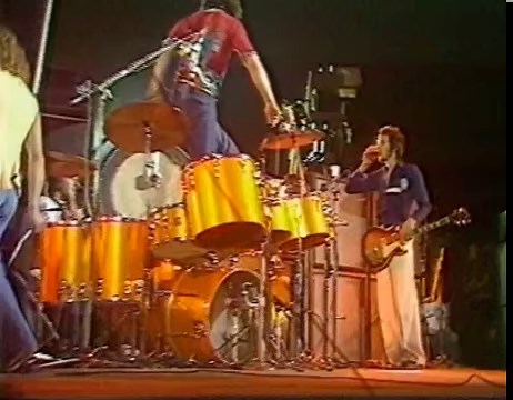 253K views · 17K reactions | The Who - Magic Bus (Live In London, UK - May 18, 1974) | The Who Info | Facebook