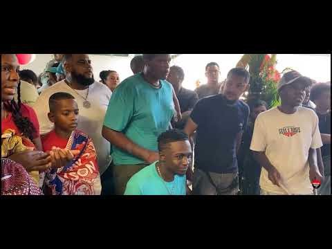 Hommage aux Ancêtres : Immersion dans un Servis Kabaré Réunionnais