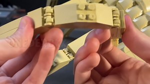 Xenomorph Facehugger Action Figure Building Kit Compatible with Lego,Cool Halloween Horror Toys for Adults and Boys 8-14 Years up 572 pcs