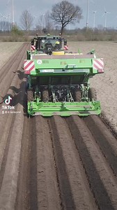 Mașină de plantat cartofi AVR CERES 450 | Titan Machinery România