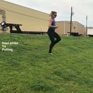 Downhill running, heel strike vs neutral land (pull) | RUNRX